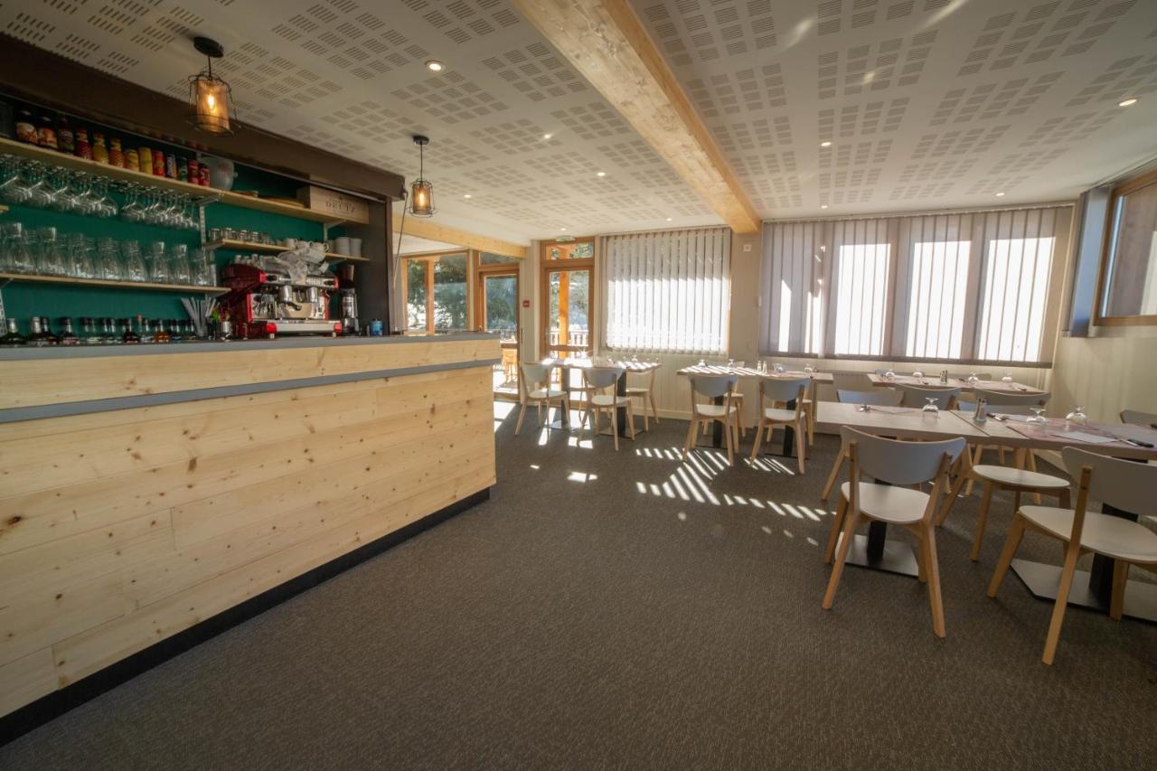 Hotel Le Chamois D'Or, Ussim Vacances メリベル エクステリア 写真